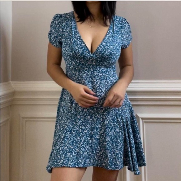 Princess Polly The Sting Mini Dress in blue - Picture 2 of 3